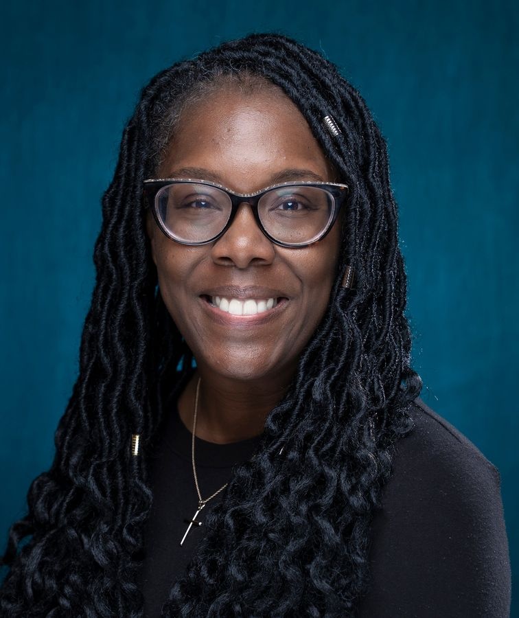 Lakisha S Bryant